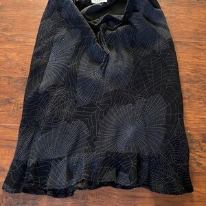 Elegant Black spiderweb Patterned Skirt